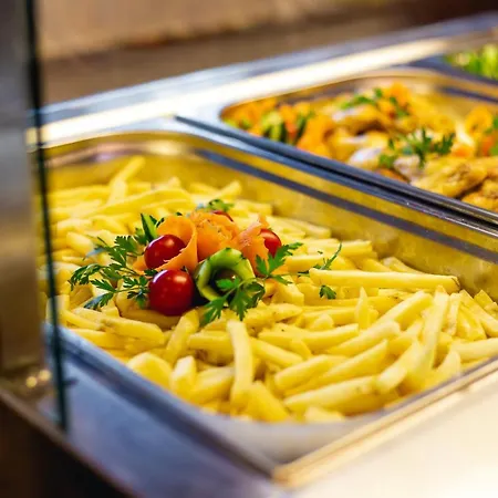 Amaris Готель 3*