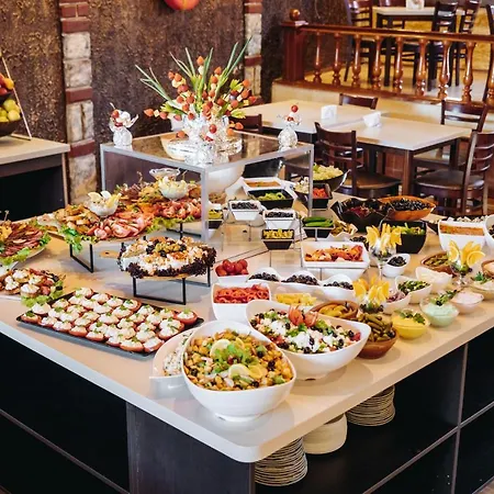 Amaris Готель 3*